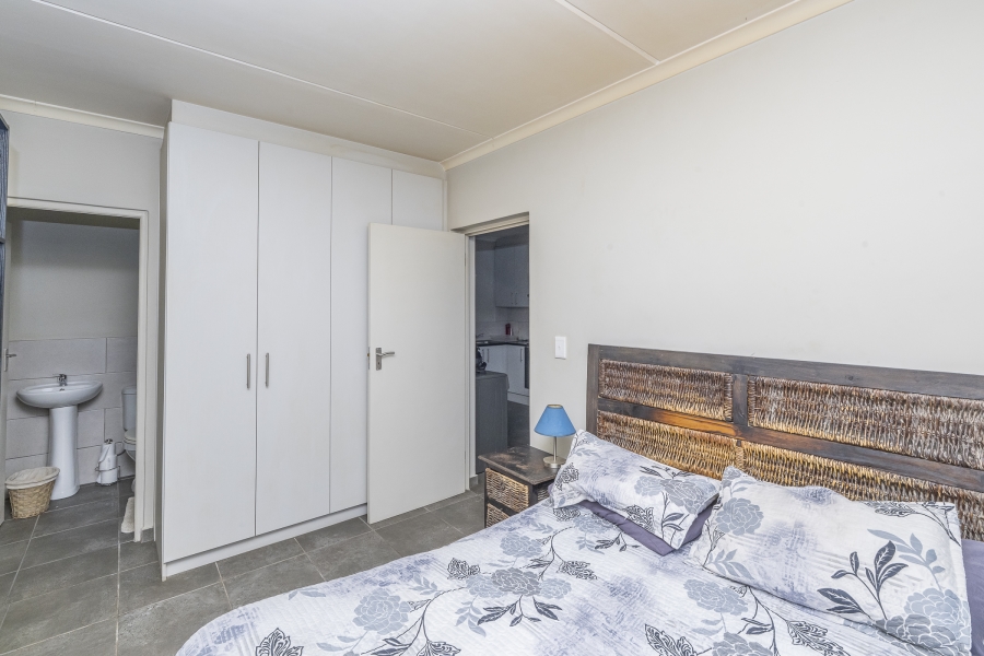 2 Bedroom Property for Sale in Haasendal Western Cape